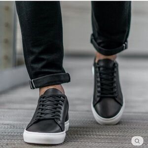 Thursday Boot Company Men's Premier Low Top Black Sneakers, size 10.
